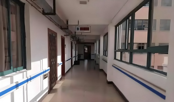深圳海归可以落户吗_陈佩斯电影《戏台》：嬉笑过后，无尽悲凉 女后张二人下一某产领证